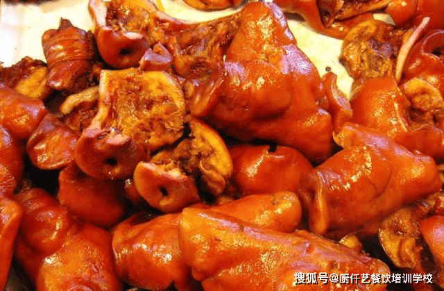 鹵肉培訓(xùn)去哪里學(xué)？學(xué)鹵肉到哪里能學(xué)到正宗的？